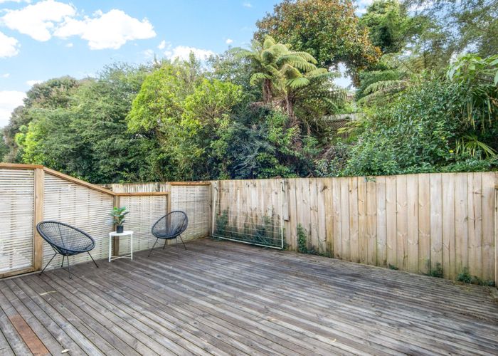  at 33 Winery Way, Henderson, Waitakere City, Auckland