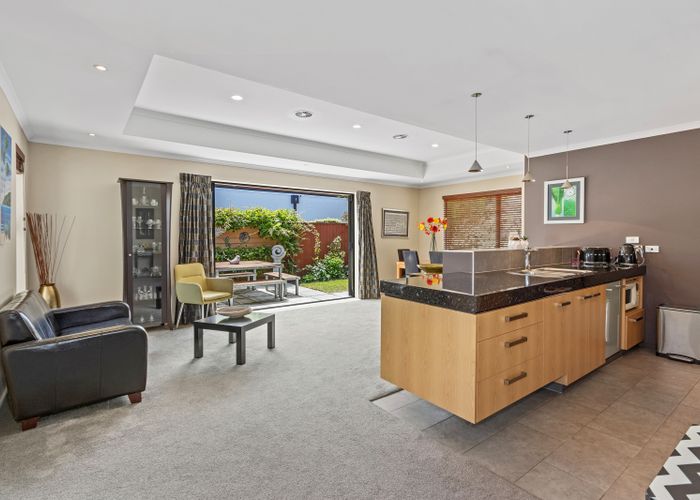  at 4 Brookfield Drive, Northwood, Christchurch
