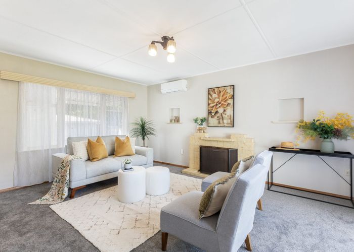  at 21 Wellington Road, Wainuiomata, Lower Hutt