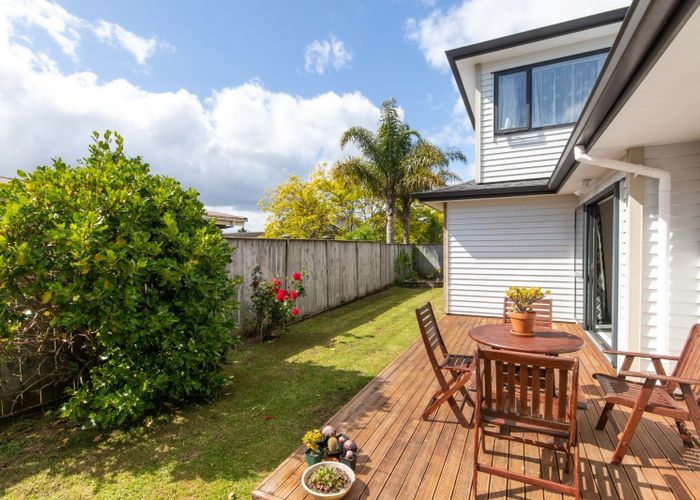  at 17B Nui Mana Place, Te Atatu South, Auckland