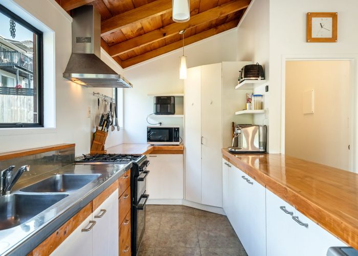  at 1/70 Stredwick Drive, Torbay, North Shore City, Auckland