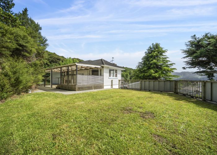  at 131 Wellington Road, Wainuiomata, Lower Hutt, Wellington