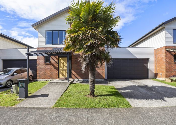  at 16 Secoia Crescent, Mangere, Auckland