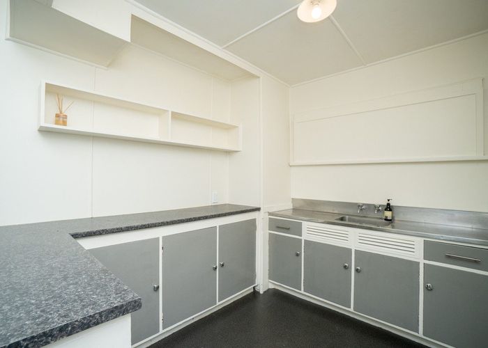  at 184 Ferguson Street, West End, Palmerston North, Manawatu / Whanganui
