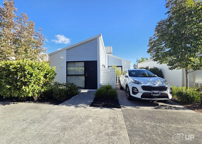  at 3 Pheasant Lane, Hobsonville, Waitakere City, Auckland