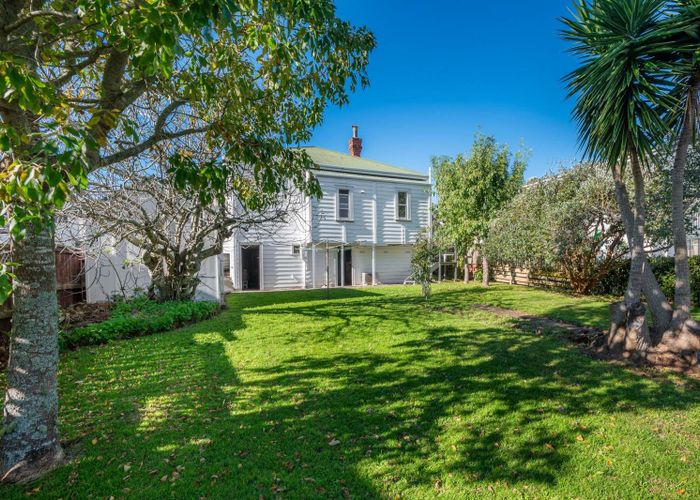  at 19 Clonbern Road, Remuera, Auckland City, Auckland