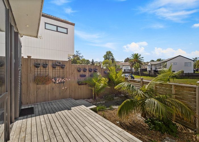  at 4A Trengove Place, West Harbour, Waitakere City, Auckland