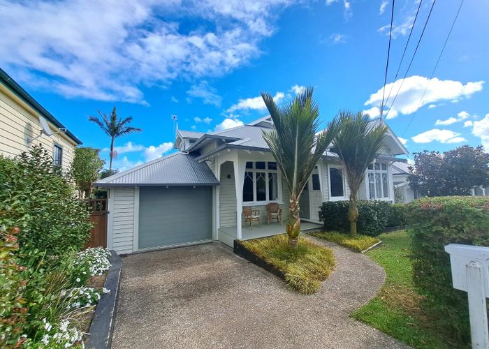  at 23 Cowper Street, Devonport, Auckland