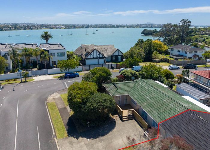  at 1/63 The Boulevard, Sunnyhills, Manukau City, Auckland