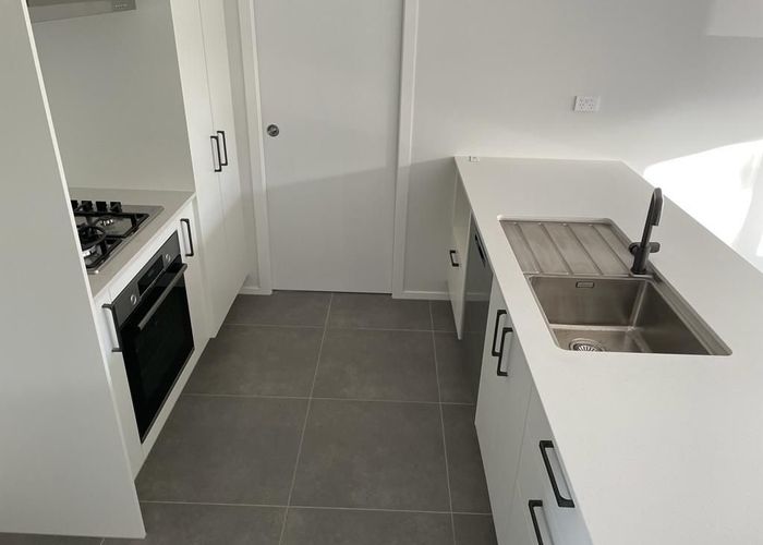  at 2/54 Wellington Street, Hamilton East, Hamilton, Waikato