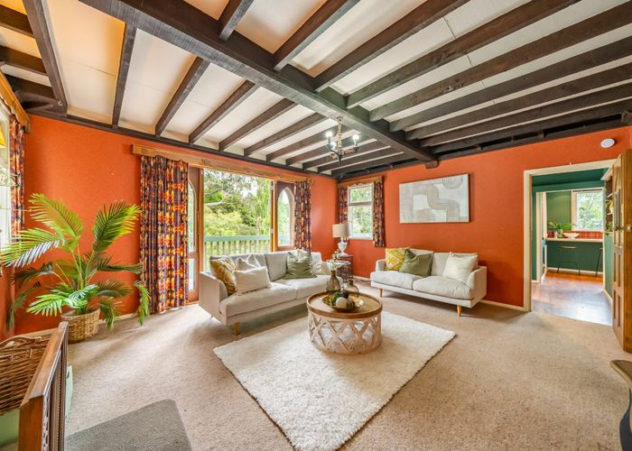 at 43A Wyndham Road, Pinehaven, Upper Hutt
