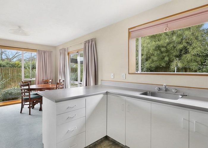  at 2/24 Conway Street, Somerfield, Christchurch City, Canterbury