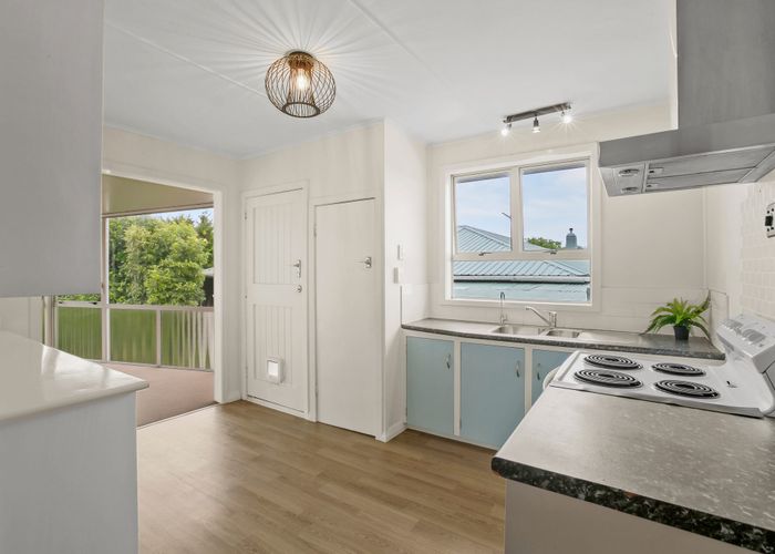  at 280 Huatoki Street, Vogeltown, New Plymouth, Taranaki