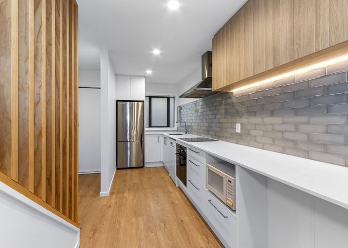  at 2/15 Ayr Street, Riccarton, Christchurch City, Canterbury