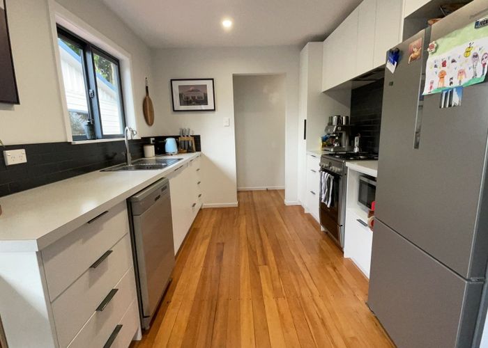  at 1 Ranfurly Street, Frankleigh Park, New Plymouth