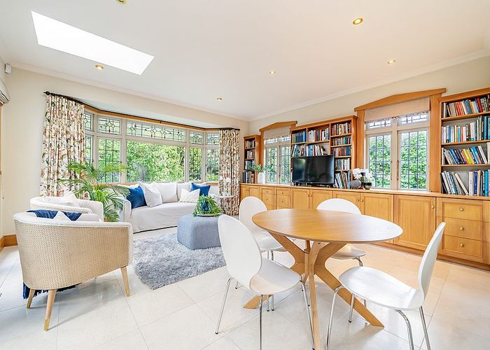  at 24 St Albans Grove, Woburn, Lower Hutt