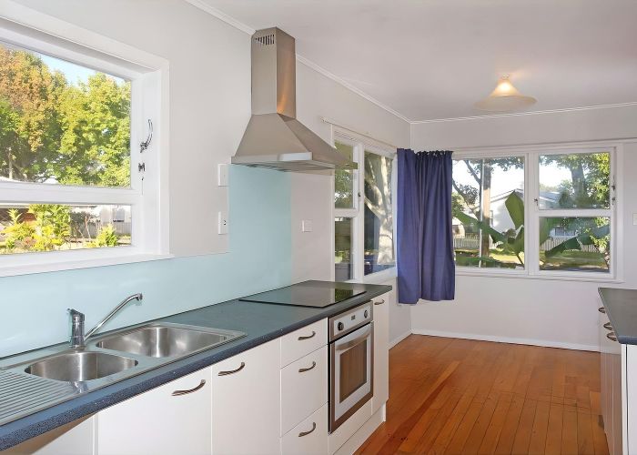  at 10 Mattson Road, Pakuranga, Auckland