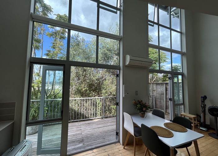  at 3/20 Schnapper Rock Road, Schnapper Rock, Auckland