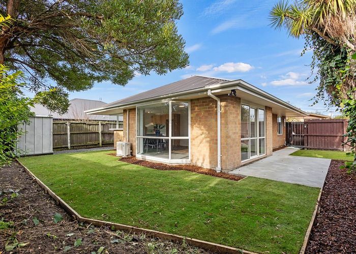  at 2/9 Ruru Road, Bromley, Christchurch City, Canterbury
