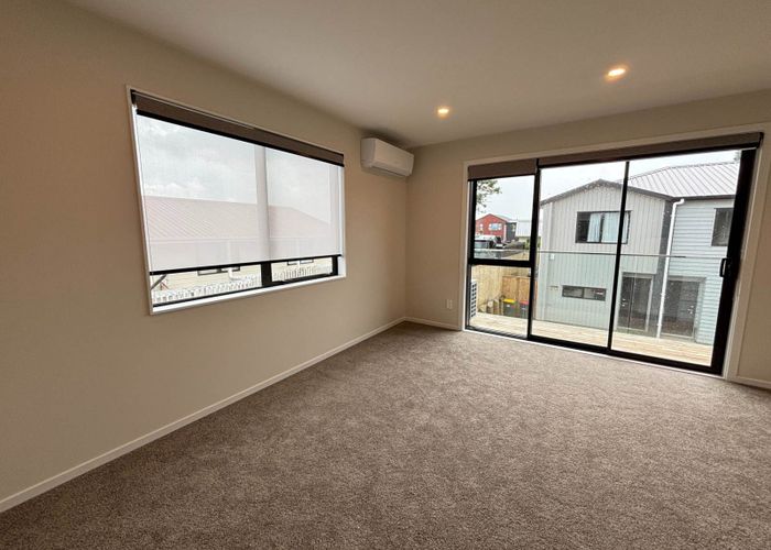  at 235D Finlayson Avenue, Clendon Park, Manukau City, Auckland