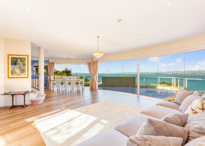  at 9 Brigantine Dr, Beach Haven, North Shore City, Auckland