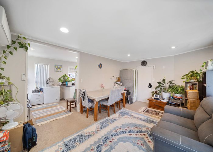  at 3 Ilford Crescent, Mangere, Manukau City, Auckland