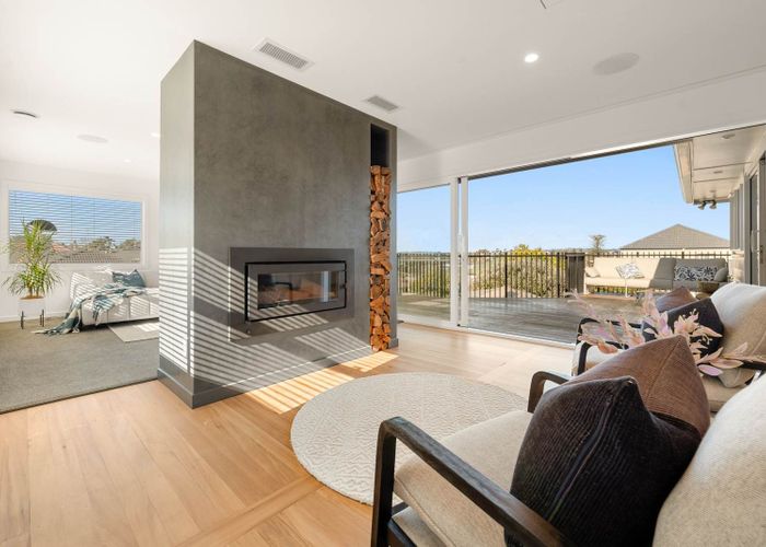  at 10 Vincent Street, Howick, Manukau City, Auckland