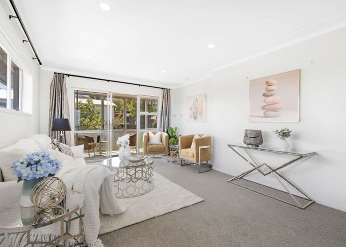  at 4/11 Huapai Street, Onehunga, Auckland