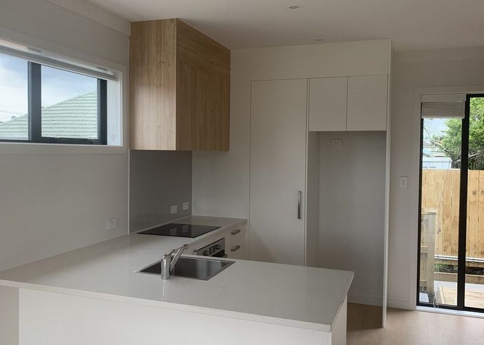  at 3/11 Mareth Street, Panmure, Auckland