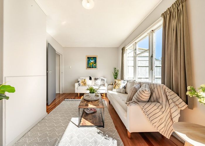  at 77 Eastern Hutt Road, Taita, Lower Hutt