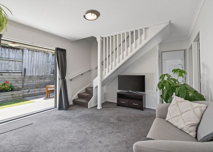  at 6A Ranginui Road, Welcome Bay, Tauranga, Bay Of Plenty
