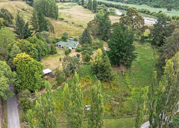  at 244 Londons Ford Road, Pohangina