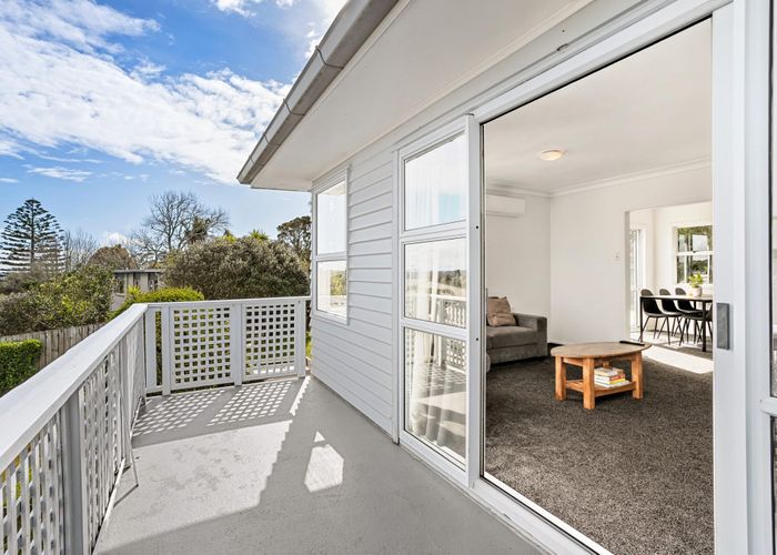  at 1/161A Mokoia Road, Birkenhead, North Shore City, Auckland