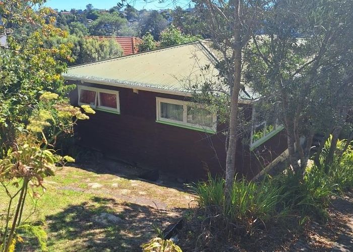 at 125 Browns Bay Road, Browns Bay, North Shore City, Auckland