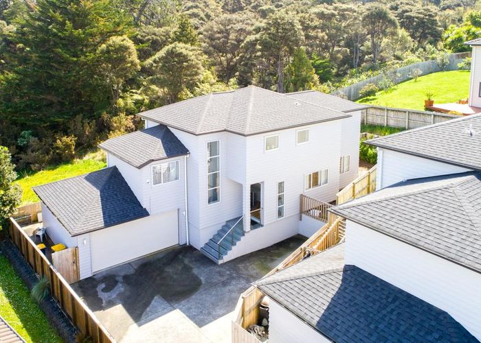  at 102A San Marino Drive West, Henderson, Auckland