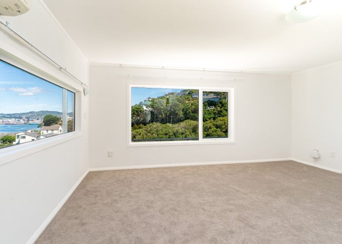  at 2/74  Homebush Road, Khandallah, Wellington, Wellington