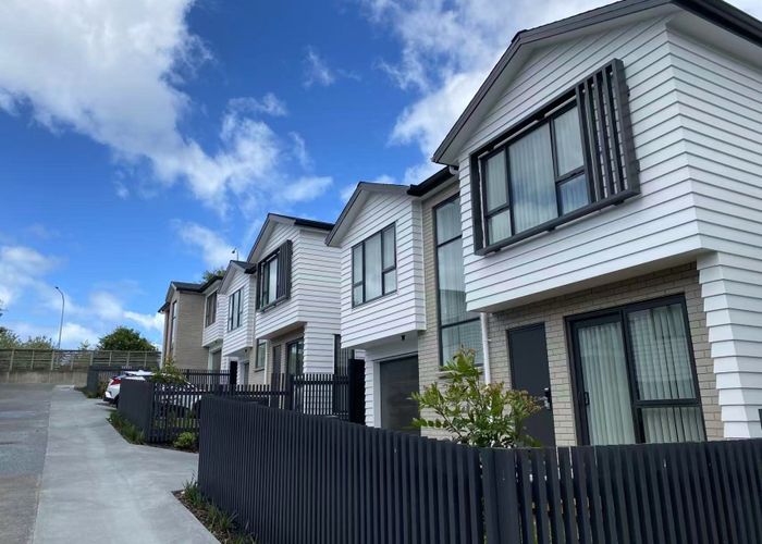  at 456 Albany Highway, Albany, North Shore City, Auckland