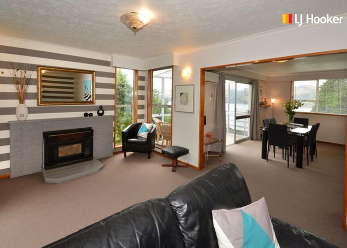  at 16 Junction Road, Ravensbourne, Dunedin