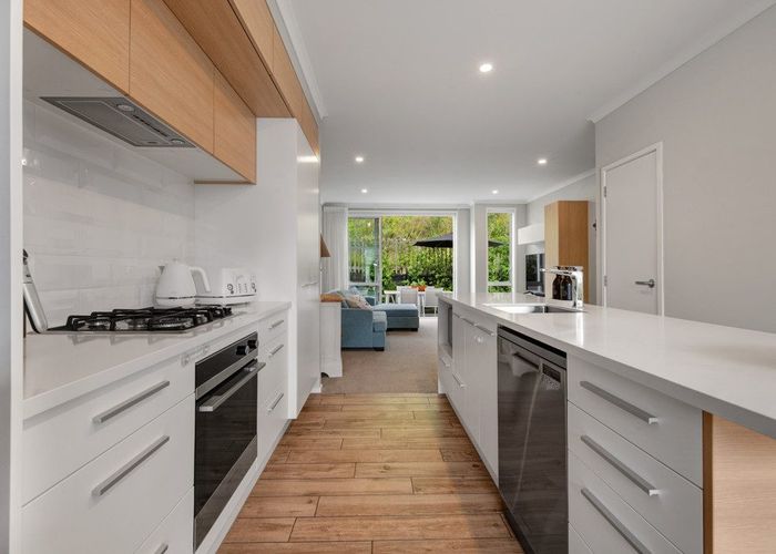  at 15 Sanremo Lane, Stanmore Bay, Whangaparaoa