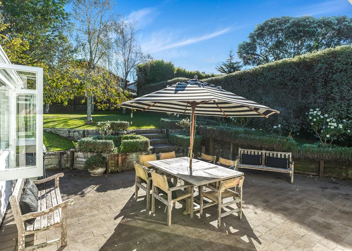  at 11 Lochiel Road, Remuera, Auckland