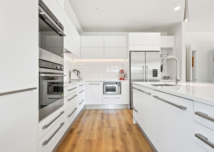  at 1 Springvale Gardens, Harewood, Christchurch City, Canterbury