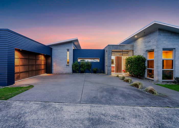  at 61 Karamea Street, Whalers Gate, New Plymouth, Taranaki