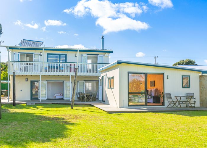  at 576 Pukehina Parade, Te Puke