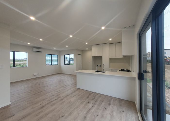  at 12 Long George Drive, Totara Park, Auckland