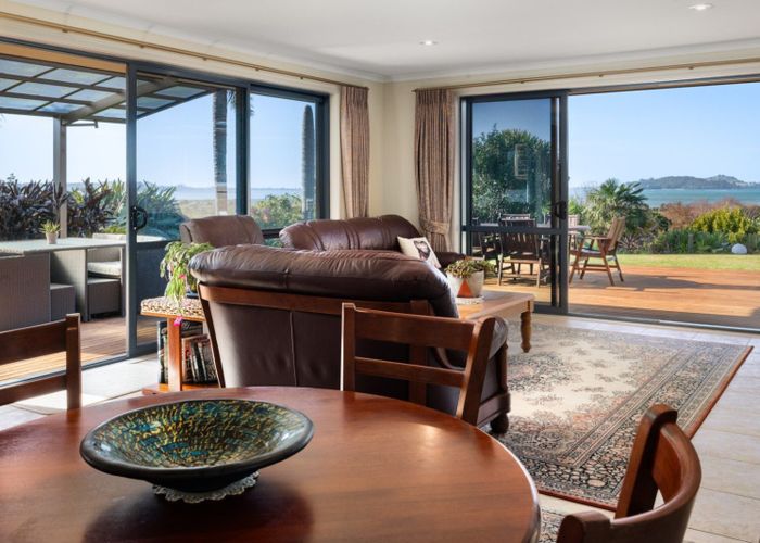  at 910 State Highway 2, Katikati