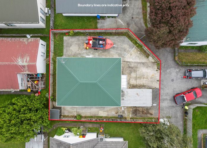  at 5/25 Solveig Place, Randwick Park, Auckland