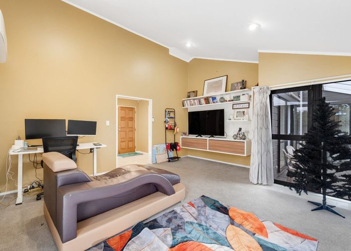  at 19 Seneca Court, Golflands, Manukau City, Auckland