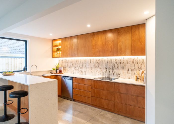  at 6 Weston Avenue, Roslyn, Palmerston North