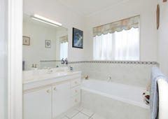  at 18 Emyvalie Place, Dannemora, Manukau City, Auckland