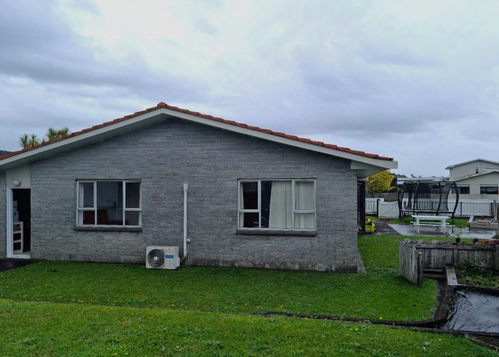  at 72 Manu Crescent, Vogeltown, New Plymouth, Taranaki